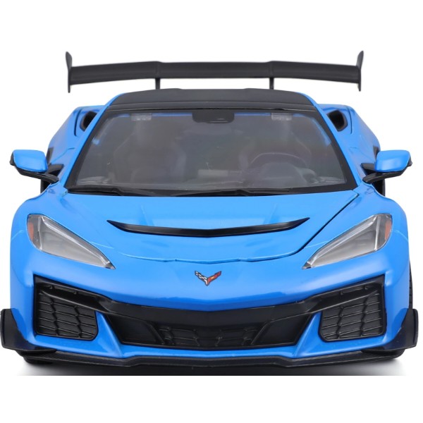 Фото - Колекційна машинка 1:18 Maisto 2025 Corvette ZR1 Coupe (31475 blue.met)